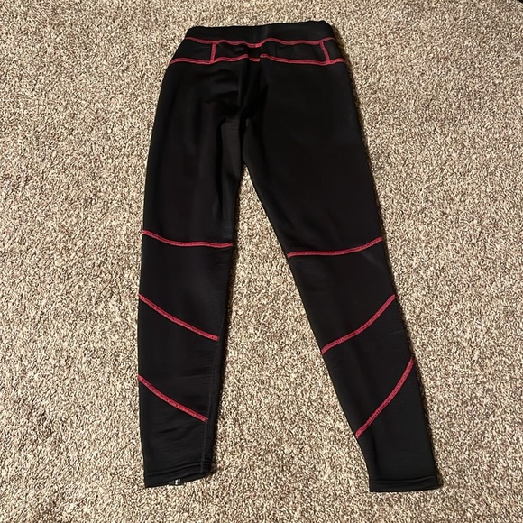 Womens cabelas base layer cold gear size medium black pants - Picture 2 of 3